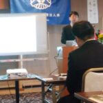 松江市中海倫理法人会のモーニングセミナーで話す石川