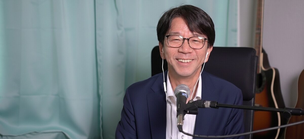 正面を向いた石川の画像
