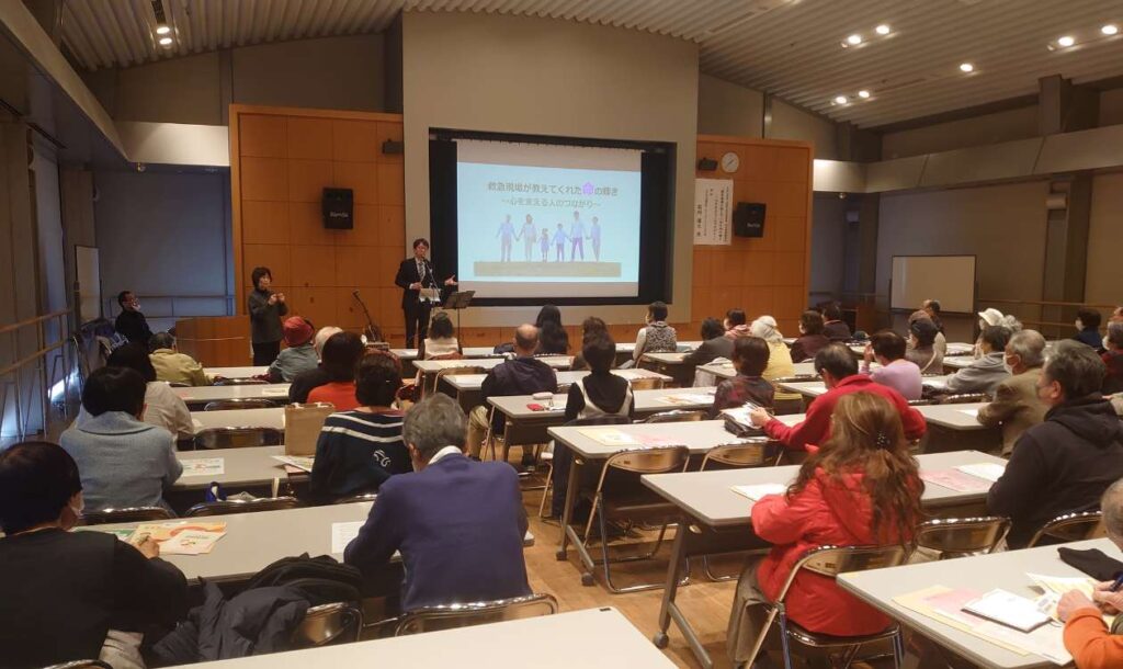 大阪府枚方市での自殺予防講演会風景